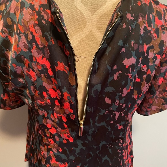 Halston Top - Picture 7 of 7